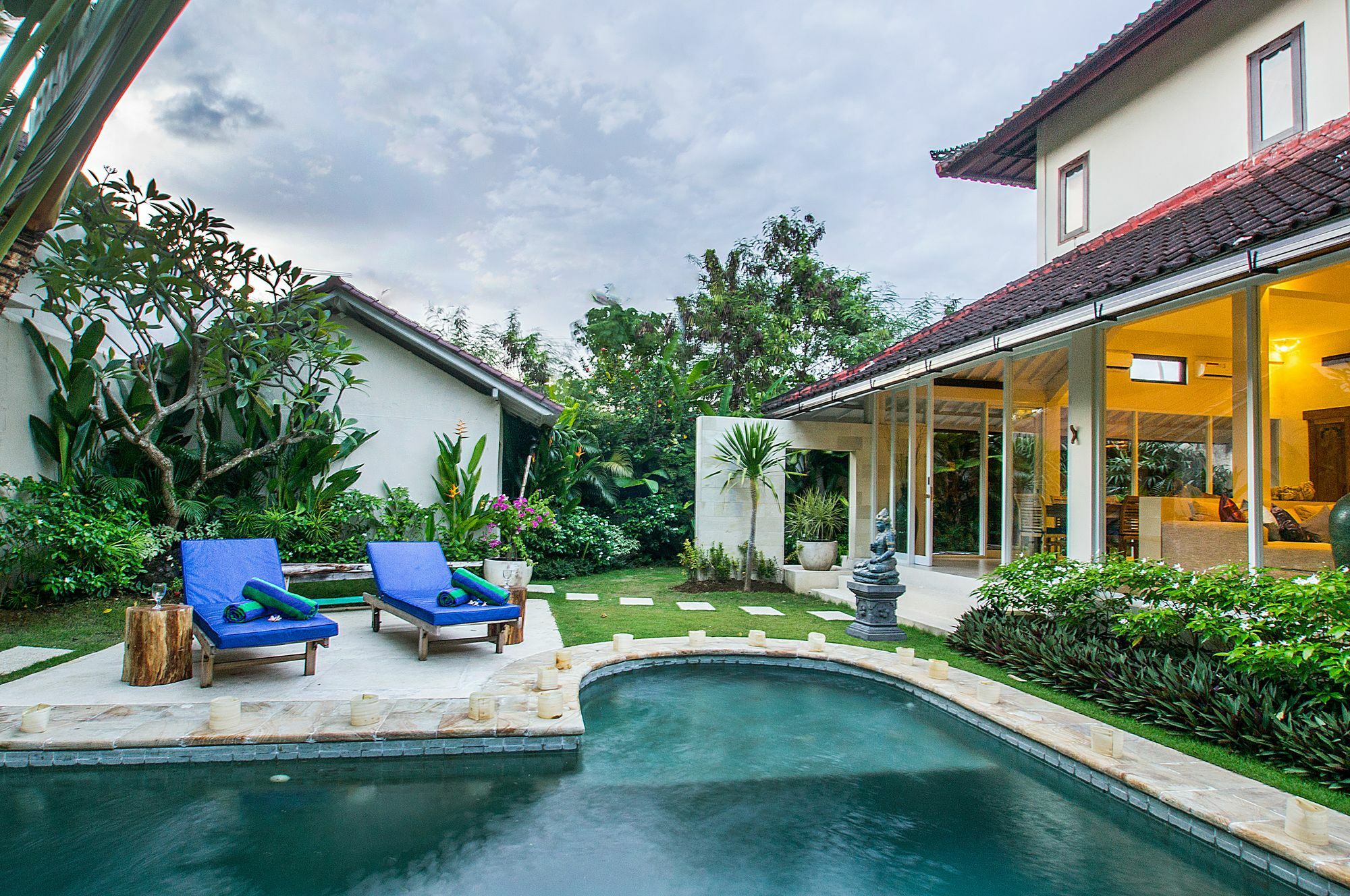 Villa Arushi Семиньяк Экстерьер фото
